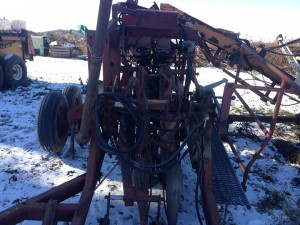 carrot harvester, beet harvester